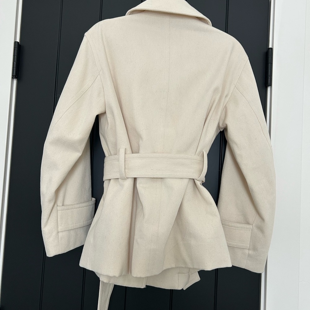 VINCE Women's Cream Belted Jacket - Picture 3 of 10